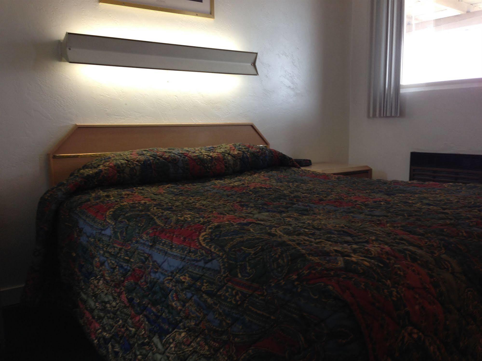 Hub Motel Redmond Zewnętrze zdjęcie